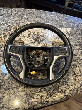 86821804 Gm 2019-2023 Chevrolet Gmc Silverado Tahoe Black Steering Wheel Pn In3003