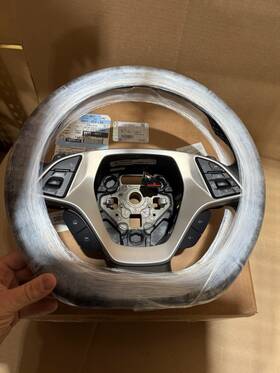 84750077 Gm Oem 16-19 Corvette Steering Wheel Trim-steering