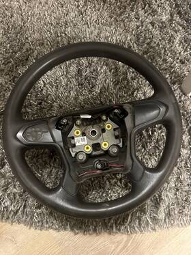 235.gm9m15 Gmc Truck 15 Sierra 1500 Slt Steering Wheel Black Leather