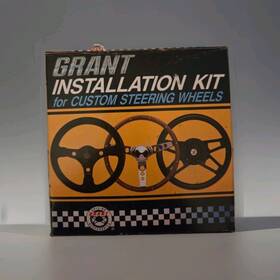 5894 Grant 213/3196/5894 Classic Wood Wheels And Steering Wheel Installation Kit Chrome Horn Button