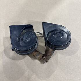 42836js Hella 2005 2006 2007 Ford F250 F350 Super Duty Horn Fiamm