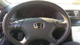 235.ho1m04 Honda Accord 2004 Steering Wheel 29158915