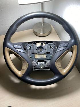 56113-3q100 Hyundai 2012-2013 Sonata Steering Wheel Audio And Cruise Control Switch Oem