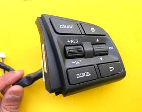 96700-b1600 Hyundai 2015-2016 Genesis Steering Wheel Cruise Control Switch Oem