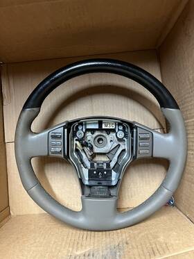 C4x042 Infiniti 05-07 G35 Coupe Oem Steering Wheel With Radio Cruise Controls