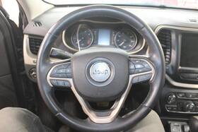 235.am8214 Jeep Cherokee 2014 Steering Wheel 3834401