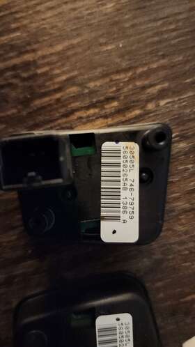 56050264ab Jeep Steering Wheel Cruise Control Switches 05-07 Grand Cherokee 06-08 Commander