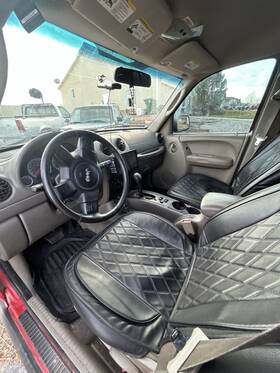 5gg241x9ac Jeep 2002 2003 2004 2005 Liberty Black Leather Steering Wheel With Cruise Control
