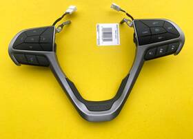 P68321891aa Jeep 68321891aa 2014-21 Grand Cherokee Steering Wheel Cruise Control Switch Oem