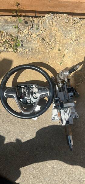 P6sz731ccaa Jeep 2019 Grand Cherokee Steering Wheel Black Leather Worn