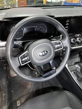 235.ki1w21 Kia 2021 Sorento Steering Wheel Sku#4379233