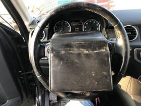 235.rv1n11 Land Rover 2011 Lr4 Steering Wheel 4 Spoke Black Leather Multifunction 864158