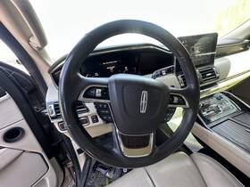 7382432 Lincoln Used Steering Wheel Fits 2018 Navigator Grade A