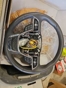 Jd9t-14a664-aa Lincoln 2017-2020 Continental Steering Wheel Leather Heated With Clock Sping