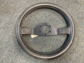 A079h6009h Lotus / Momo Esprit 2-spoke Steering Wheel