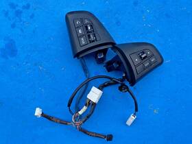 75b979 Mazda 2010-2013 3 Steering Wheel Cruise Control Switch Assembly Oem