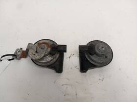 613.mb1b17 Mercedes-benz Horn Pair For C300 2017