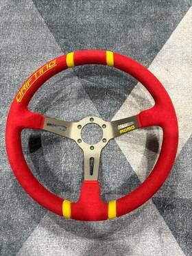 R1911 Momo R1911/35mr Steering Wheel Drifting Microfiber Red