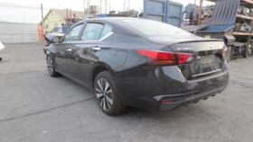 235.da1k21 Nissan Steering Wheel Black Urethane Fits 19-24 Altima 156170