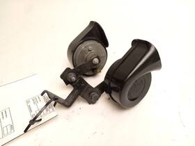 613.da1413 Nissan Horn Pair Fits Quest 2013 Oem