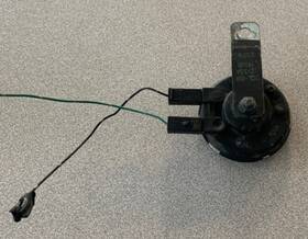 12v3.5a Nissan Ucl-202 110db 07-12 Versa Horn Hight Tone Used Oem