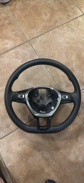 5c0419091bl Oem 2015 2018 Vw Jetta Steering Wheel With Multifunction Controls