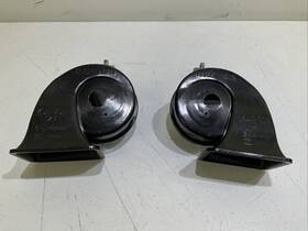 E9ii004095 Oem 2007-2015 Mazda Cx9 2 Horns Hi And Low Knight Used