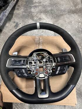 Kr3v-c699d90-bd1gs1 Oem Black Steering Wheel For Ford Mustang Shelby Gt500 Kr3z-3600-bb