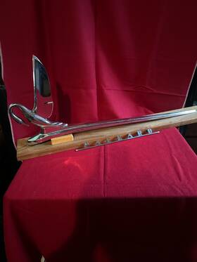 422443 Packard Antique Vintage Swan Hood Ornament