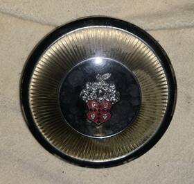 Pac433199 Packard Gold Steering Wheel Horn Button Emblem 1951-1952 Patrician 300 400