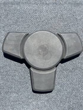 9113478590070b Porsche 1978-1986 911 78-82 928 Three Spoke Horn Pad 116274