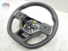 Pt00000910n Rivian 2022-24 R1t R1s Steering Wheel Heated Switch Trim Leather Assembly Ebony