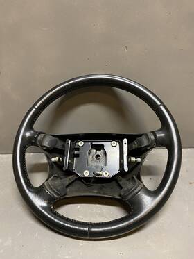 4847463-48-47-463 Saab Steering Wheel Trim Black Foam Grip Left Driver Side 95 96 97 98 9000