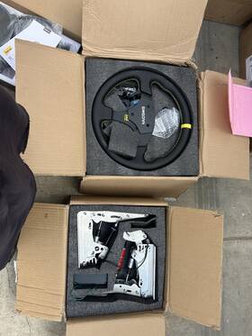 T500th8 Simsonn Steering Wheel And Paddles