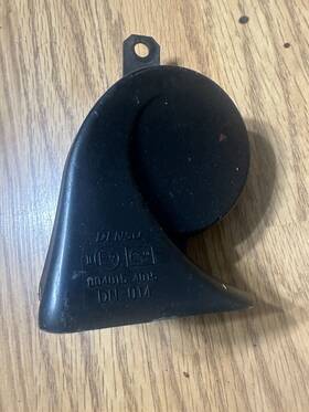 0040154015 Toyota 2011 - 2020 Sienna Front High Note Tone Horn Signal Oem Bx3