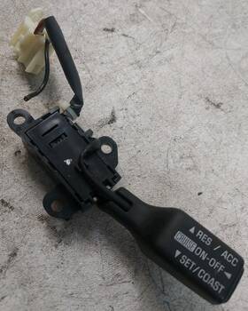 10371e06r Toyota 1997-2001 Camry Steering Wheel Mounted Cruise Control Assembly Oem