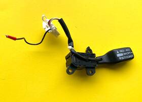 188738 Toyota 1995-1999 Avalon Steering Wheel Cruise Control Switch Assembly Oem
