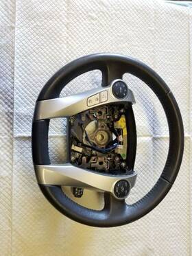 235.to1n11 Toyota 10 11 Prius Vin Du Steering Wheel Oem