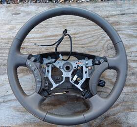 235.to1s05 Toyota 2005-07 Sequoia Limited Steering Wheel Oem Radio Controls Beige/brown