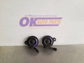 613.to1396 Toyota 96 1996 Land Cruiser Horn Set