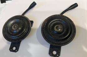 613.to1598 Toyota 1998 4runner 3.4l / At Front Horns - Pair