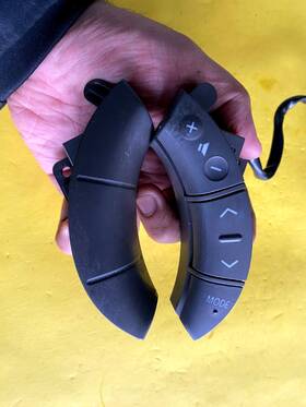 75b037 Toyota 2001-2007 Sequoia Steering Wheel Audio Radio Control Switch Oem