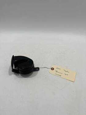 86510-60190 Toyota 1996-2002 4runner High Pitch Note Horn Oem
