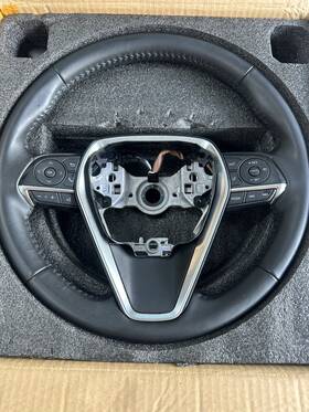 Ga120-07270 Toyota 2018-20 Camry Steering Wheel Black Leather Non Heated With Switches Oem