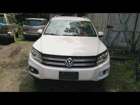 235.vw1t14 Volkswagen Tiguan 2014 Steering Wheel 29277