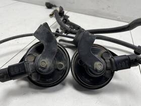 613.vw1505 Volkswagen Touareg 2005 High&low Tone Horn With Wire Harness Factory