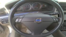 235.vo1m04 Volvo S60 2004 Steering Wheel 30082634