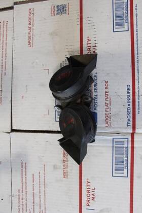 613.vo1k02 Volvo 2000 2001 2002 2003 2004 V40 High And Low Pitch Horns