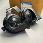 For 2005-2007 Dodge Caravan Chrysler Town & Country Oem Mopar Horn And Bracket. Fixed Price $61.80.