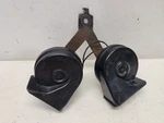 2009 Ford F350SD (6.8L / At 4X4) Pair Of Horns. Fixed Price $53.39.